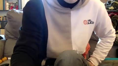 oggs48 online show from 11-18-25, 12:31