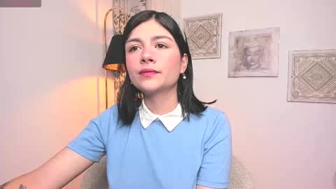 Snapshot of oh__holly chatting on 10-06-25, 01:14 Holly online show from 10-06-25, 01:14