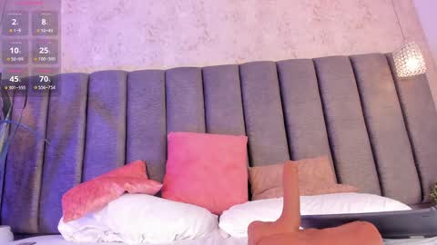 Holly online show from 02-12-25, 10:59