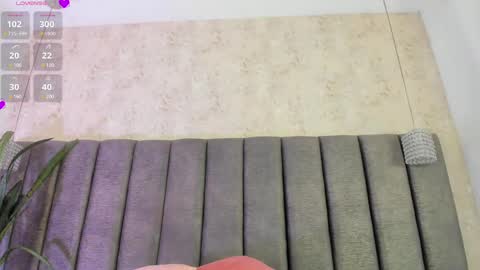 Holly online show from 02-16-25, 07:49