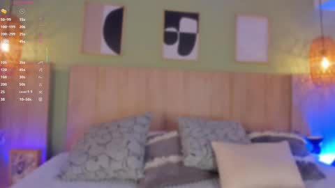 Holly online show from 10-03-25, 11:51