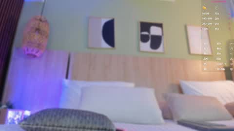 Holly online show from 04-22-26, 11:23