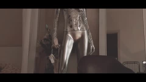 your dear Lilith Chapman online show from 06-09-26, 09:32