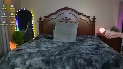 Gray online show from 03-11-25, 11:23