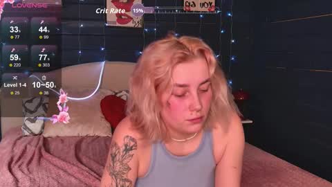 oh_my_julia online show from 03-22-26, 03:43