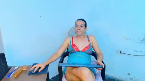 LU online show from 02-18-26, 03:52