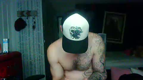 who dares  toss me some  tips lets have fun online show from 11-24-25, 07:41