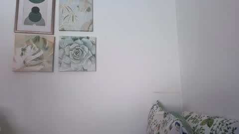 ohanna_ online show from 04-22-26, 03:24