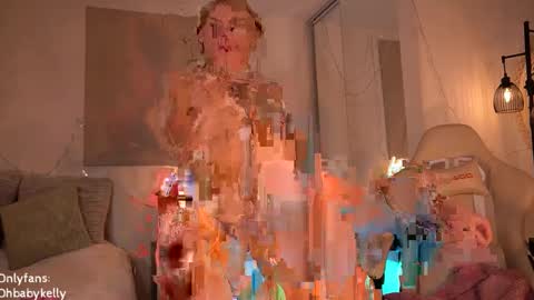 Kelly online show from 01-18-25, 05:41