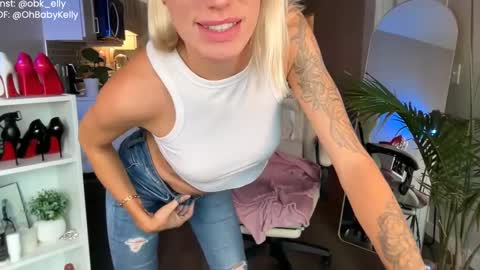 Kelly online show from 09-24-25, 11:52