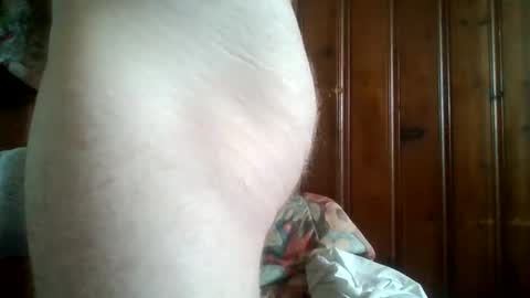 Snapshot of ohboywelli chatting on 04-03-26, 04:49 ohboywelli online show from 04-03-26, 04:49