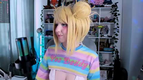 Clementine  Clem  online show from 10-03-25, 11:07