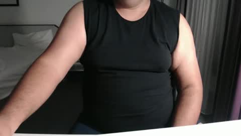 Snapshot of ohfck11 chatting on 09-16-25, 08:54 Chubby Gary online show from 09-16-25, 08:54