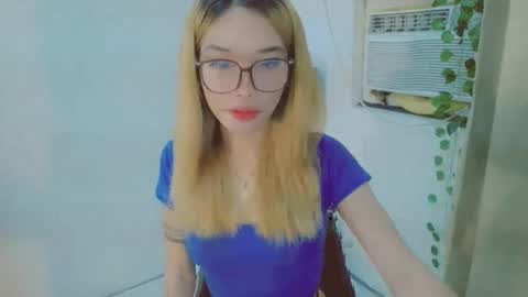 Snapshot of ohmyalessandraxcx chatting on 09-23-25, 11:24 ohmyalessandraxcx online show from 09-23-25, 11:24