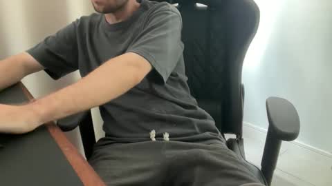 ohmymichael online show from 02-09-26, 11:47