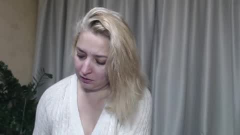 Iren online show from 10-10-25, 07:51