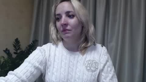 Mari online show from 01-31-25, 04:48