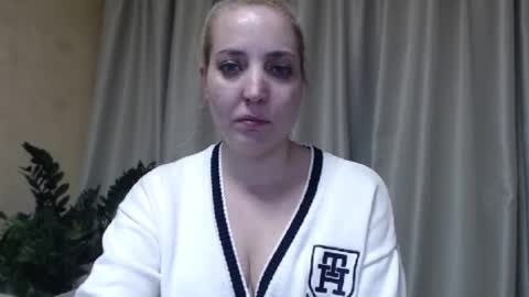 Mari online show from 03-09-25, 05:49