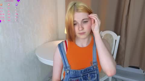 Snapshot of ohyumiyes chatting on 12-26-24, 07:16 Yumi online show from 12-26-24, 07:16