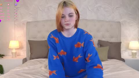 Snapshot of ohyumiyes chatting on 01-13-25, 06:05 Yumi online show from 01-13-25, 06:05