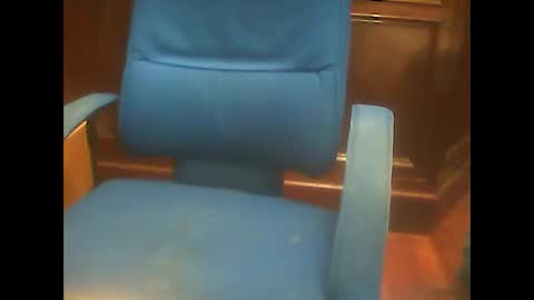 ojosverdess30 online show from 04-28-26, 07:41