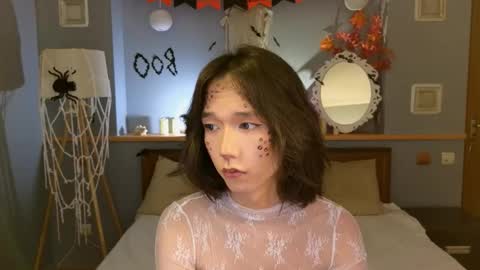 Ami online show from 10-30-25, 02:40