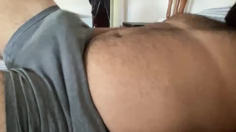 Snapshot of oknowimhere chatting on 10-06-25, 12:24 oknowimhere online show from 10-06-25, 12:24