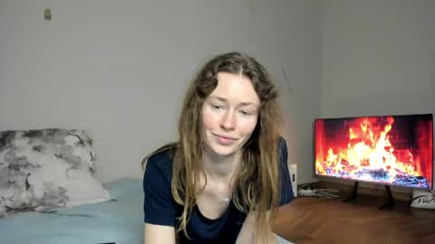            Welcome to my fans page  online show from 05-09-26, 09:20
