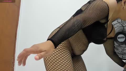 Snapshot of olaia_ chatting on 01-17-25, 12:10 Olaia  online show from 01-17-25, 12:10
