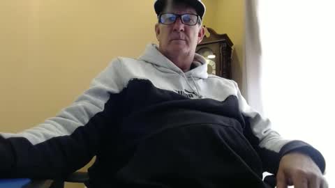 Snapshot of olderandwiser chatting on 01-29-25, 07:53 Older and Wiser online show from 01-29-25, 07:53