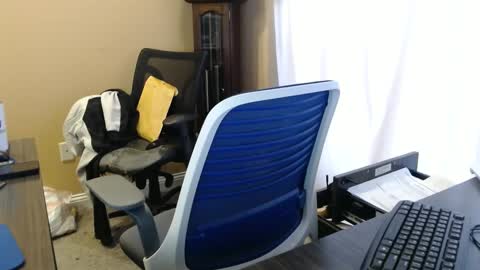 Snapshot of olderandwiser chatting on 03-12-25, 04:24 Older and Wiser online show from 03-12-25, 04:24