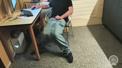 Snapshot of oldersagger chatting on 11-30-25, 08:35 oldersagger online show from 11-30-25, 08:35