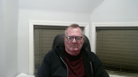 Snapshot of oldguybigd chatting on 12-20-25, 05:14 oldguybigd online show from 12-20-25, 05:14
