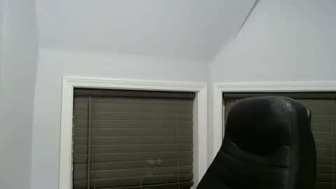 Snapshot of oldguybigd chatting on 01-11-26, 04:50 oldguybigd online show from 01-11-26, 04:50