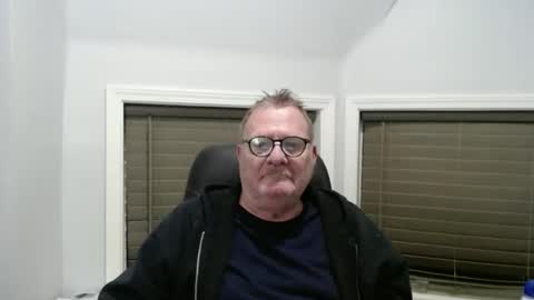Snapshot of oldguybigd chatting on 02-19-26, 07:15 oldguybigd online show from 02-19-26, 07:15