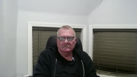 oldguybigd online show from 04-17-26, 03:31