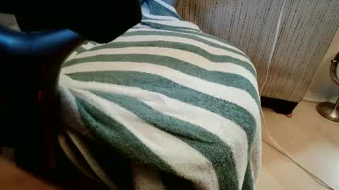 oldhotguy420 online show from 12-16-25, 09:20