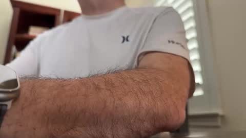 Old Married in LA online show from 03-08-26, 04:00