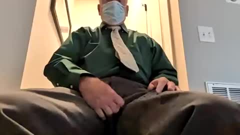 Snapshot of oldsubman chatting on 10-13-25, 03:34 oldsubman online show from 10-13-25, 03:34