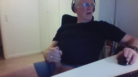 oldth online show from 03-01-25, 10:21