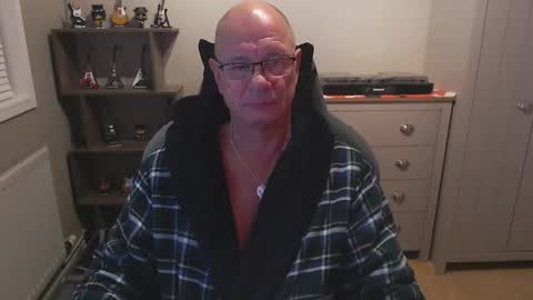 oldveteranuk online show from 09-23-25, 04:26