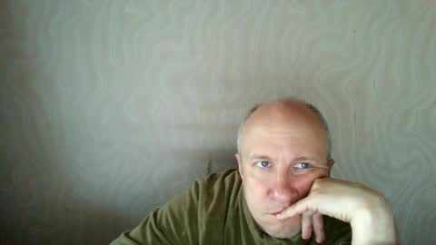 figaro online show from 04-27-26, 04:32