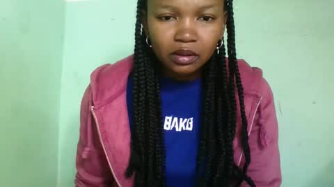 Snapshot of olgaaldy chatting on 09-25-25, 07:01 olgaaldy online show from 09-25-25, 07:01