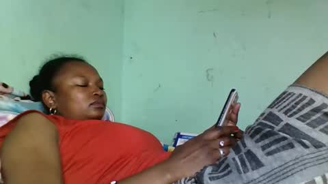 Snapshot of olgaaldy chatting on 10-13-25, 05:13 olgaaldy online show from 10-13-25, 05:13