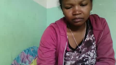 Snapshot of olgaaldy chatting on 10-22-25, 08:08 olgaaldy online show from 10-22-25, 08:08