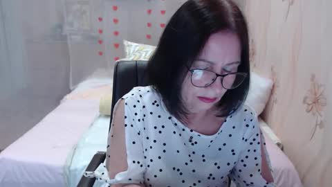 OlgaHottie online show from 11-17-25, 10:59