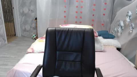 OlgaHottie online show from 04-25-26, 11:57