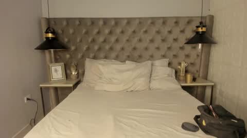 Snapshot of oliiverr22 chatting on 11-02-25, 01:13 oliiverr22 online show from 11-02-25, 01:13