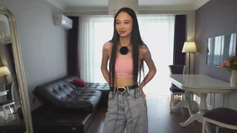 Olimpia online show from 03-19-26, 05:55