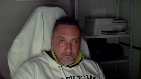 olimpio1230 online show from 02-25-25, 04:53